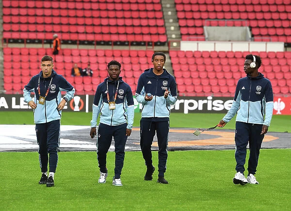 Arsenal FC Players Before Europa League Match vs PSV Eindhoven, 2022-23