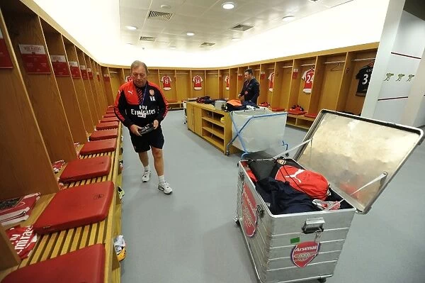 Arsenal Kit Men Ready for Premier League Battle: Arsenal vs Aston Villa (2015-16)