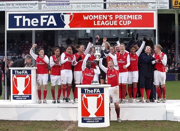 Arsenal Ladies Celebrate League Cup Victory: 1-0 Win Over Leeds United