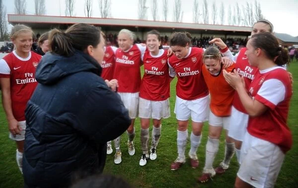 Arsenal Ladies Celebrate Victory: 4-1 Over Rayo Vallecano in UEFA Champions League