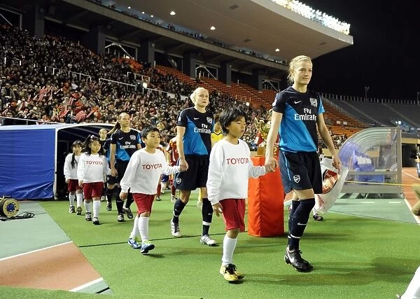 Arsenal Ladies vs INAC Kobe: Katie Chapman and Steph Houghton's Battle in Tokyo Charity Match