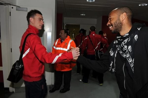 Arsenal Legends: Henry and Koscielny Reunited at Emirates Stadium (Arsenal v Wolverhampton Wanderers 2011-2012)
