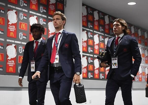 Arsenal Trio Heads to the Changing Room Before FA Community Shield Clash vs Chelsea