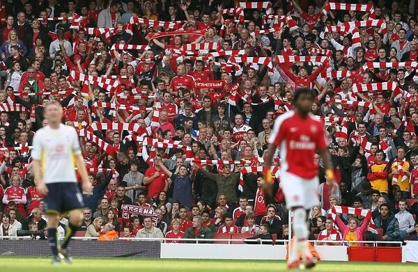 Arsenal Triumphs 3-0 Over Tottenham in Premier League Rivalry at Emirates Stadium (2009)