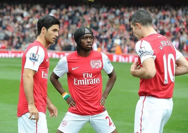 Arsenal Triumvirate: Arteta, Gervinho, van Persie before Arsenal v Sunderland (2011-12)