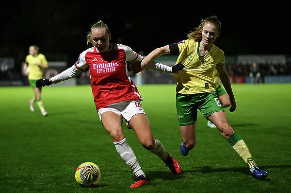 Arsenal vs. Bristol City: A Fight for Control in the FA Women's League Cup