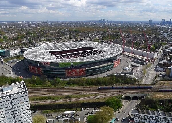 Arsenal vs. Chelsea: Battle of Emirates Stadium - Barclays Premier League