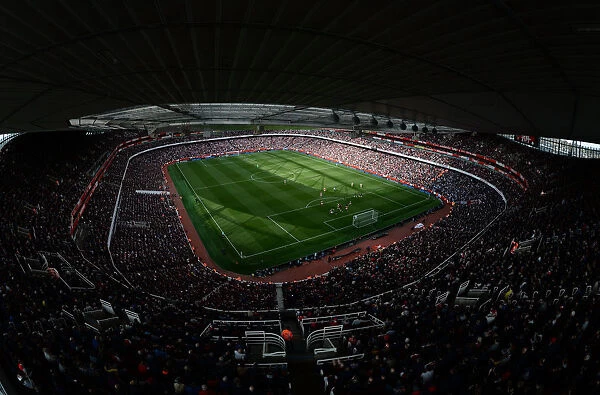 Arsenal vs Manchester City: Emirates Stadium Showdown, Premier League 2016-17