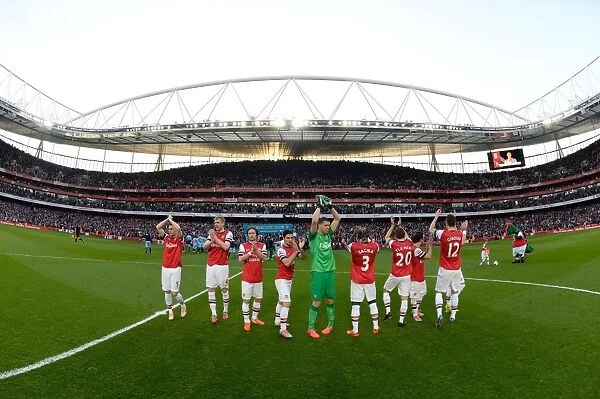 Arsenal vs Manchester City: Premier League Showdown - Arsenal Team Line-up (2013 / 14)