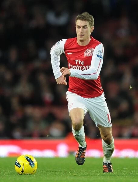Arsenal vs Manchester United: Aaron Ramsey in Action, Premier League 2011-12