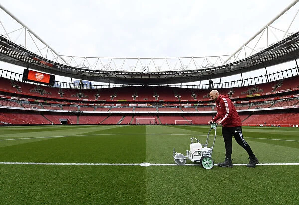 Arsenal vs Manchester United: Preparing for Premier League Clash at Emirates Stadium