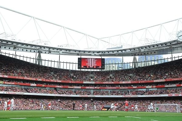 Arsenal vs Milan: A Clash of Football Legends at Emirates Stadium