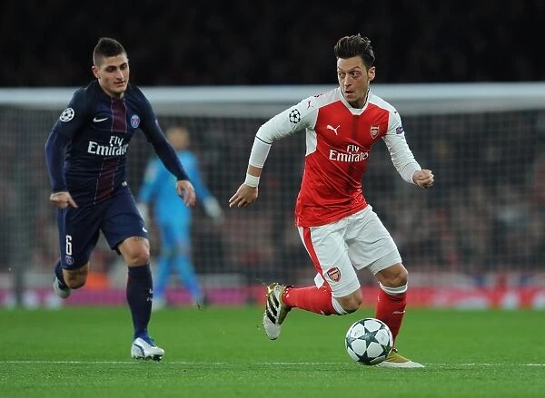 Arsenal vs. Paris Saint-Germain: Mesut Ozil vs. Marco Verratti Clash in 2016-17 Champions League