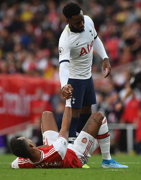 Arsenal vs. Tottenham: Aubameyang and Rose in Emotional Clash (2019-20 Premier League)