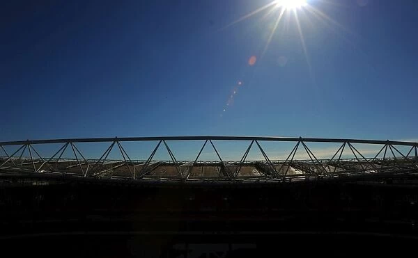 Arsenal vs. West Ham United: 2015-16 Premier League Match at Emirates Stadium