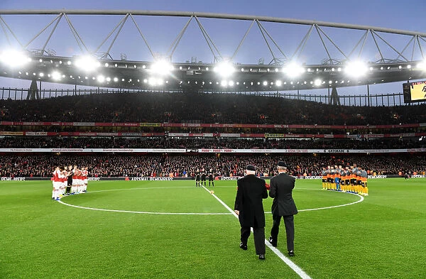 Arsenal vs. Wolverhampton Wanderers: Remembrance Sunday Clash in the Premier League (2018-19)