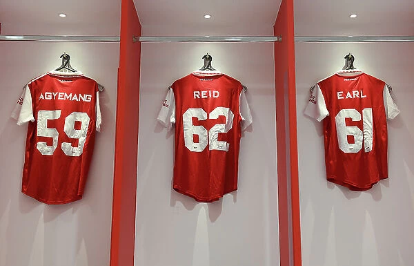 Arsenal Women: Pre-Match Huddle in the Dressing Room before Arsenal vs FC Zurich, UEFA Women's Champions League, 2022-23