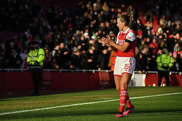 Arsenal Women Triumph Over Chelsea: Katie McCabe Celebrates FA Women's Super League Victory at Emirates Stadium