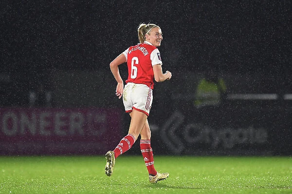 Arsenal Women vs Reading: Leah Williamson in Action at the FA Women's Super League Match