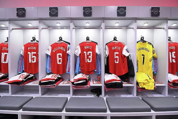 Arsenal Women's Dressing Room: Pre-Match Preparation vs. Reading (FA Women's Super League, 2022-23)
