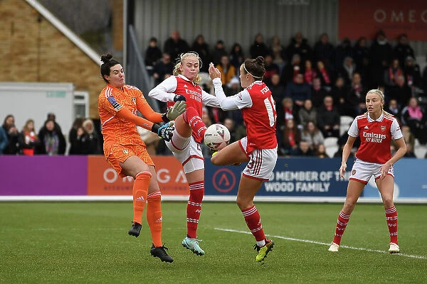 Arsenal Women's FA Cup Triumph: Caitlin Foord Scores Historic First Goal Against Leeds