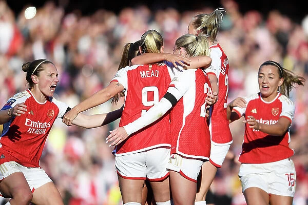 Arsenal Women's Team Celebrates Alessia Russo's Goal Against Aston Villa in 2023-24 Barclays Women's Super League