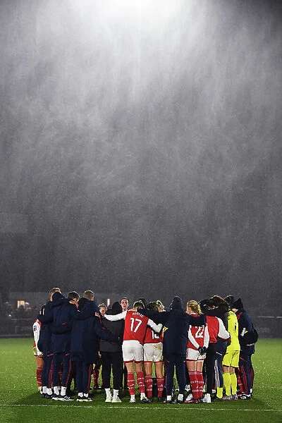 Arsenal Women's Team Celebrates Victory Over Reading in FA WSL: United in Triumph