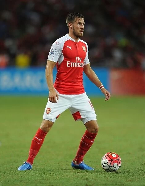 Arsenal's Aaron Ramsey in Action Against Everton at 2015 Asia Trophy