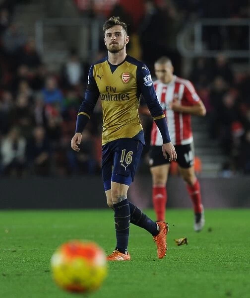 Arsenal's Aaron Ramsey Battles for Possession in Southampton Showdown (2015-16 Premier League)
