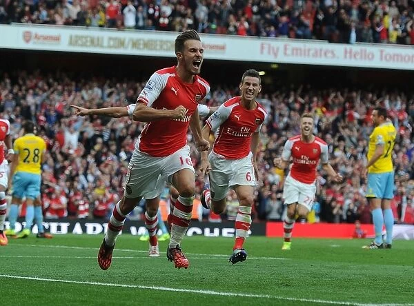 Arsenal's Aaron Ramsey Scores His Second Goal Against Crystal Palace (2014 / 15) - Emirates Stadium