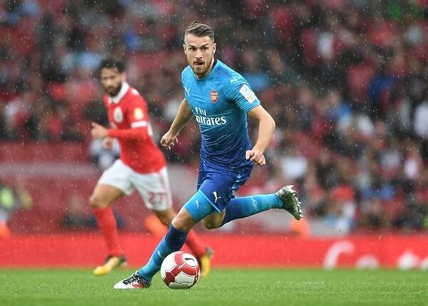 Arsenal's Aaron Ramsey Shines in Emirates Cup Match Against SL Benfica