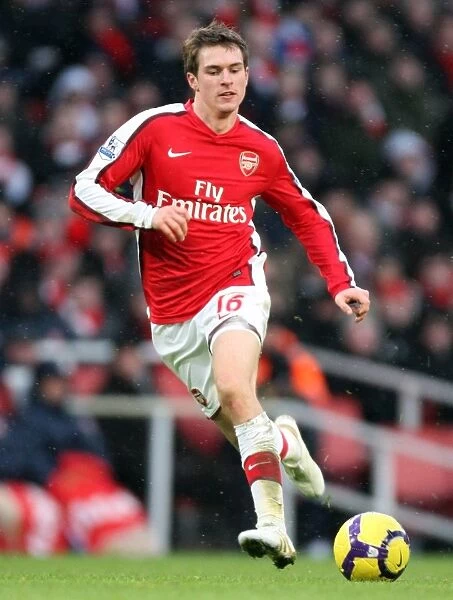 Arsenal's Aaron Ramsey in Tie Against Everton at Emirates Stadium, Barclays Premier League, 9 / 1 / 10