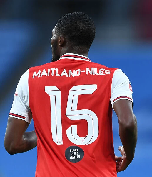 Arsenal's Ainsley Maitland-Niles Concentrates at Wembley: FA Cup Semi-Final Battle against Manchester City