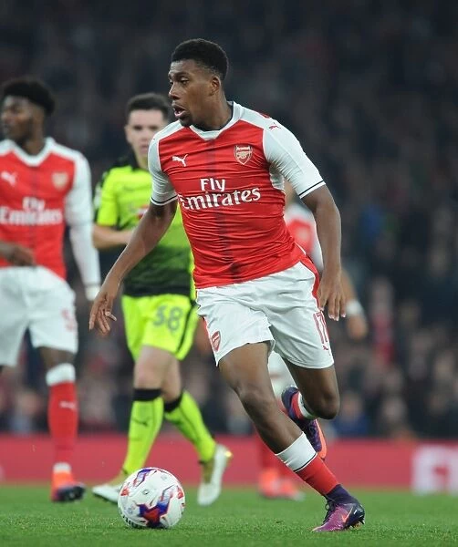 Arsenal's Alex Iwobi in Action during EFL Cup Clash against Reading
