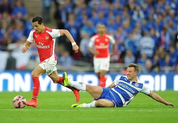 Arsenal's Alexis Sanchez vs. Simon Cox: FA Cup Semi-Final Showdown