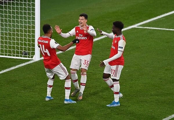 Arsenal's Aubameyang, Martinelli, and Saka Celebrate Goal vs Eintracht Frankfurt, UEFA Europa League 2019-20