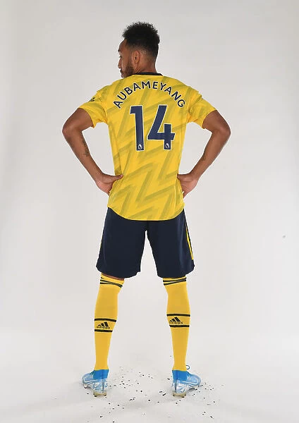 Arsenal's Aubameyang Poses at 2019-20 Photocall