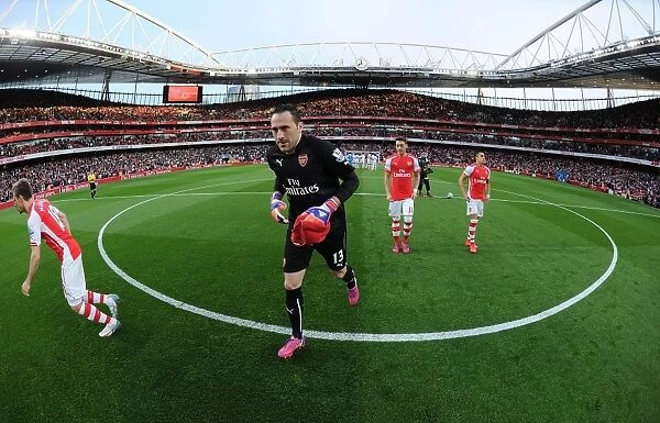Arsenal's David Ospina Gears Up for Swansea City Showdown in Premier League (2014 / 15)