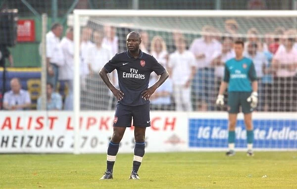 Arsenal's Dominant 7-1 Victory over SC Columbia with William Gallas Leading the Charge, Vienna 2009