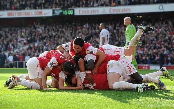 Arsenal's Double Victory: Theo Walcott's Brace in the Arsenal vs. Tottenham Rivalry, 2011-12 Premier League