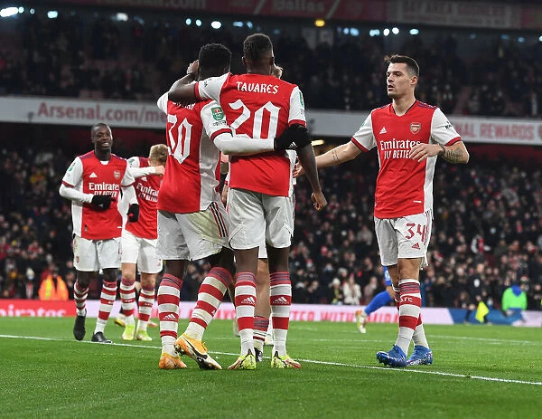 Arsenal's Eddie Nketiah Celebrates Goal Against Sunderland in Carabao Cup Quarterfinal