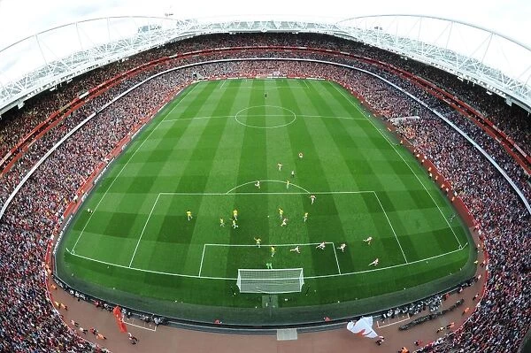 Arsenal's Emirates Stadium: Aaron Ramsey Scores Against Crystal Palace (2014 / 15)