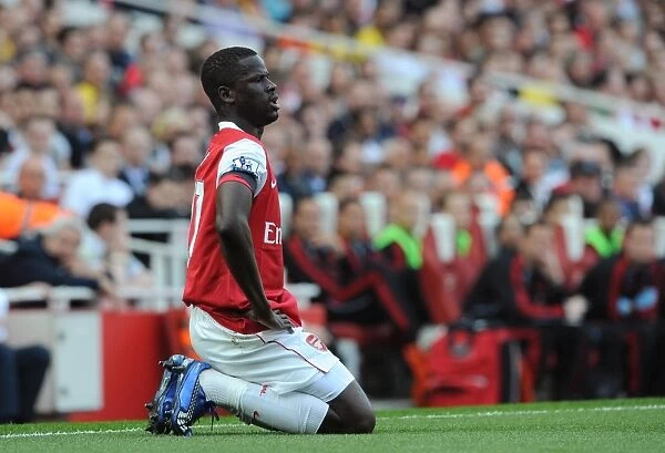 Arsenal's Emmanuel Eboue in Action Against Liverpool at the Emirates Stadium, Barclays Premier League, 17 / 4 / 11