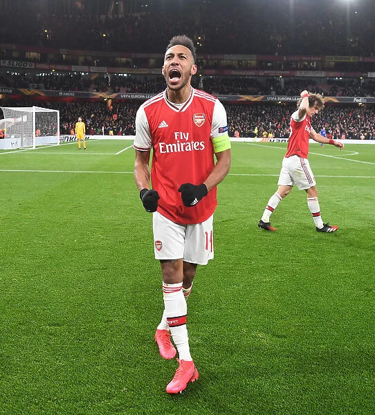 Arsenal's Europa League Victory: Aubameyang's Goal Secures Triumph over Olympiacos