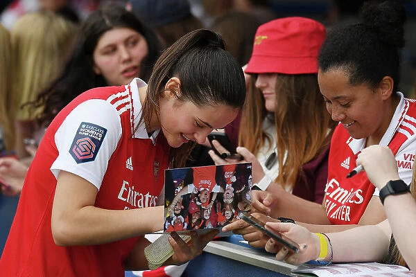 Arsenal's Freya Godfrey Signs Autographs After Chelsea vs Arsenal Women's Super League Match