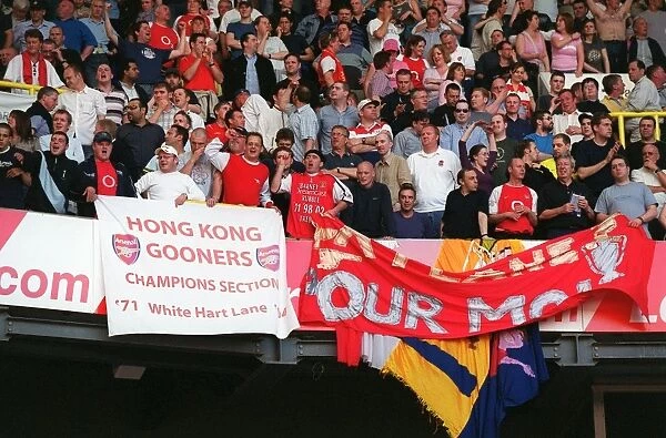 Arsenal's Glorious Premier League Victory at White Hart Lane, 2004: A North London Derby Triumph