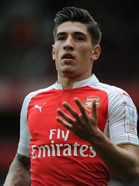Arsenal's Hector Bellerin in Action at Emirates Cup 2015 / 16