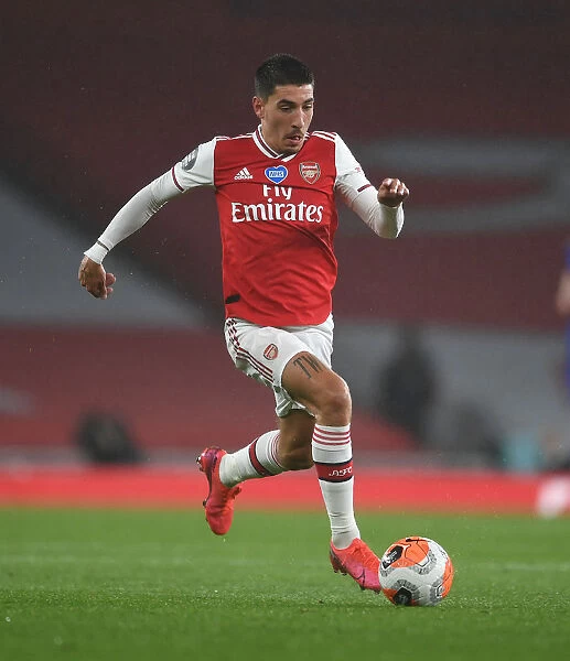Arsenal's Hector Bellerin in Action Against Leicester City - Premier League 2019-2020