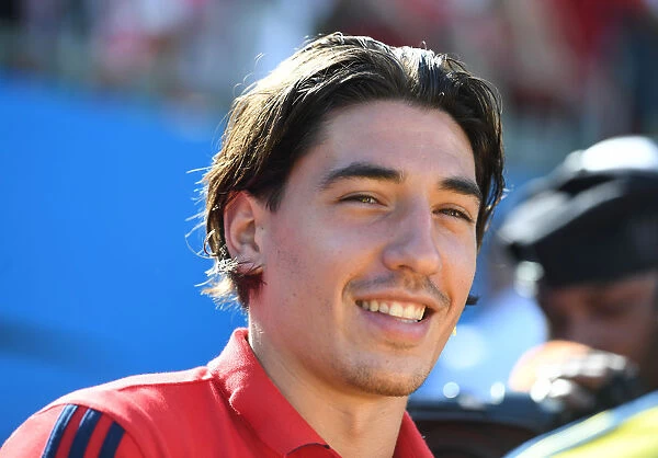Arsenal's Hector Bellerin Prepares for Arsenal v Fiorentina at 2019 International Champions Cup, Charlotte