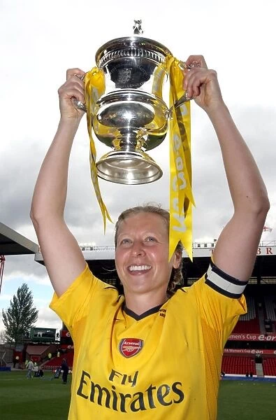 Arsenal's Jayne Ludlow Celebrates FA Cup Victory with the Trophy: Arsenal Ladies 4-1 Charlton Athletic (2007 FA Cup Final)